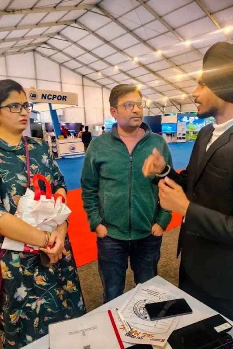 Parents reviewing child's progress on BrightXR