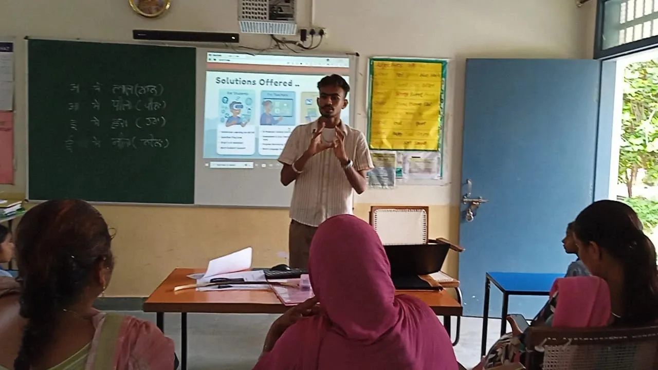 Students engaging with immersive learning concepts